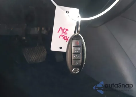 2016 Nissan Sentra Sr z USA, uszkodzony, nr VIN 3N1AB7AP1GY336617